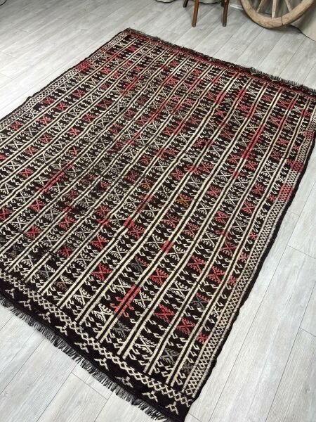 El Dokumasi Halı Kilim Yolluk Paspas Ölçü 250X202 Cm