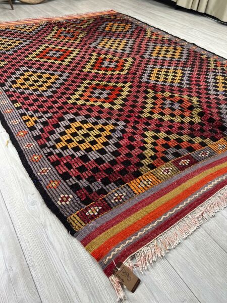 El Dokumasi Halı Kilim Yolluk Paspas Ölçü 277X196 Cm