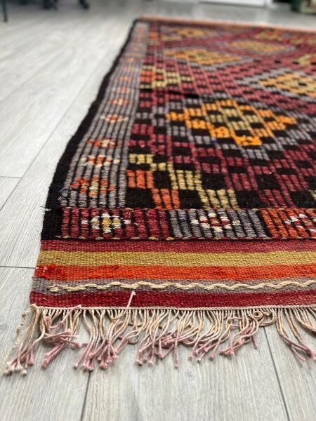 El Dokumasi Halı Kilim Yolluk Paspas Ölçü 277X196 Cm