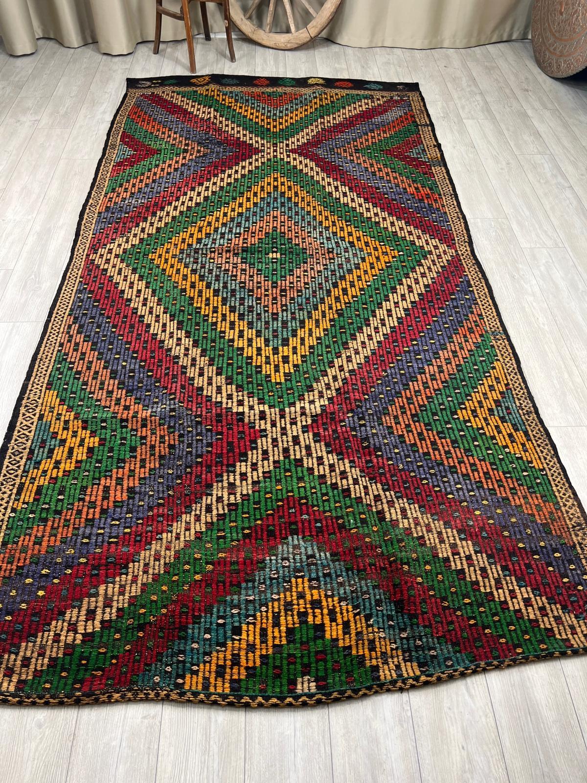 El Dokumasi Halı Kilim Yolluk Paspas Ölçü 353X178 Cm