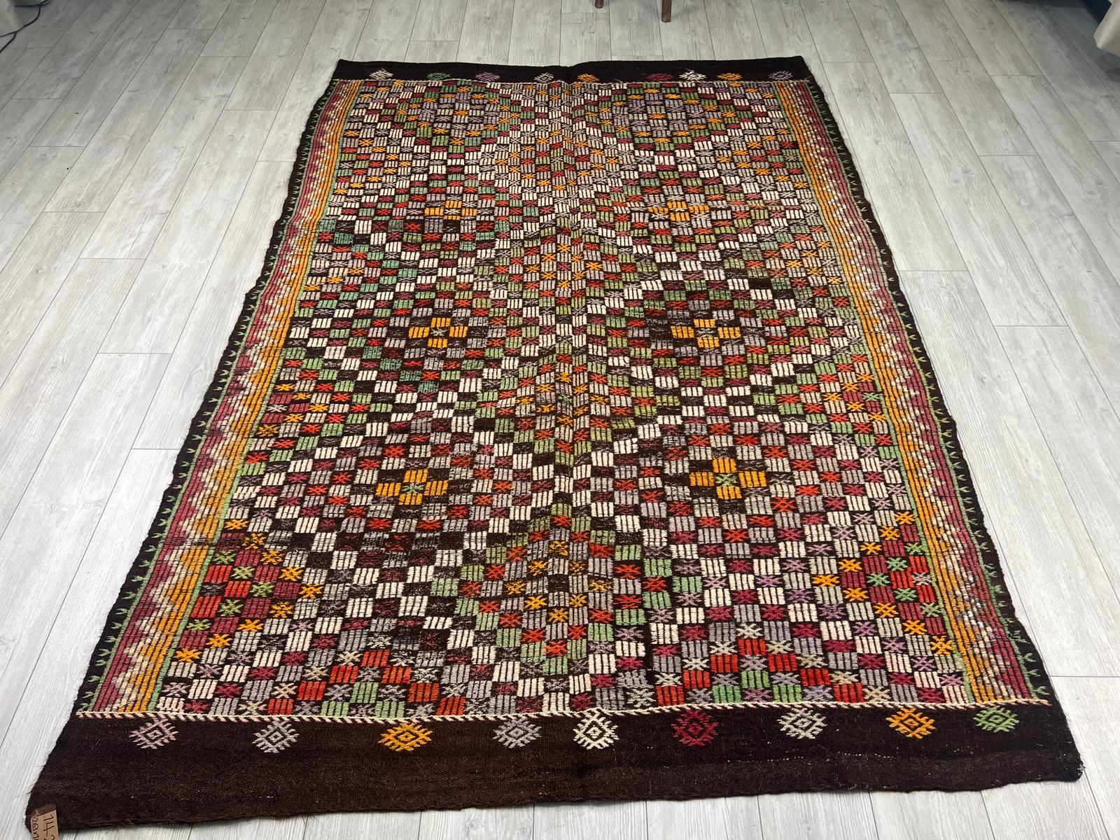 El Dokumasi Halı Kilim Yolluk Paspas Ölçü 263X184 Cm