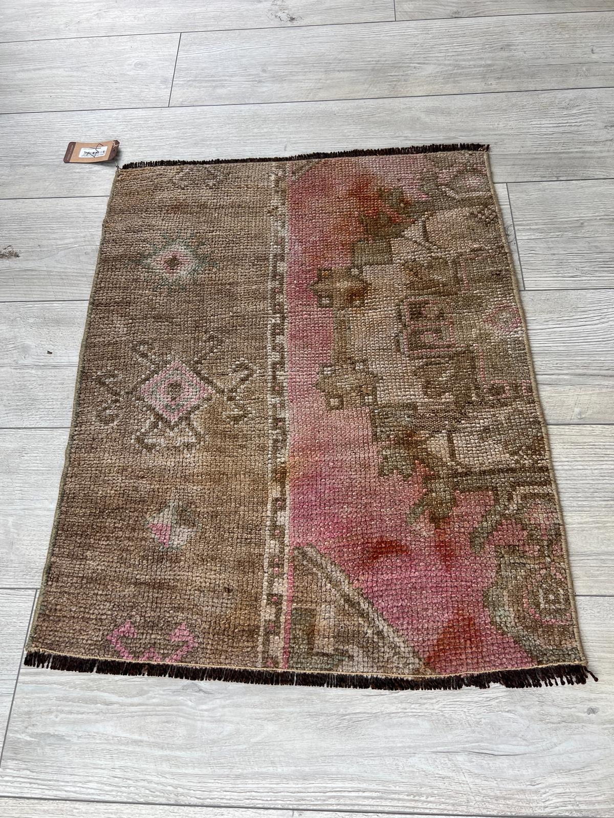 El Dokumasi Halı Kilim Yolluk Paspas Ölçü 75,5X57 Cm