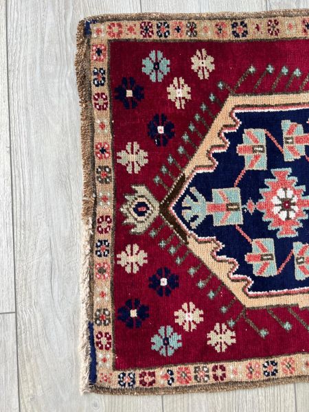 El Dokumasi Halı Kilim Yolluk Paspas Ölçü 56X56 Cm