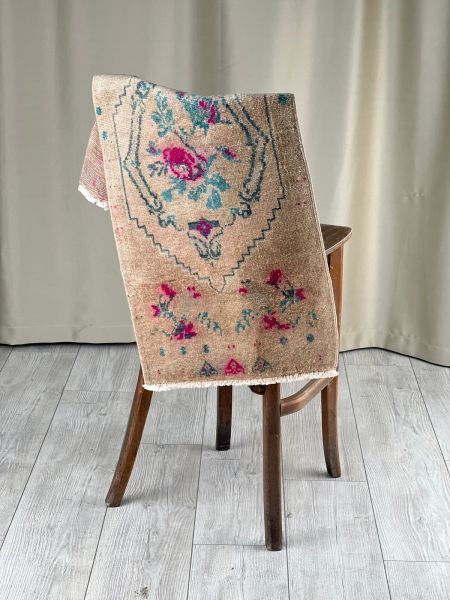 El Dokumasi Halı Kilim Yolluk Paspas Ölçü 95X48 Cm