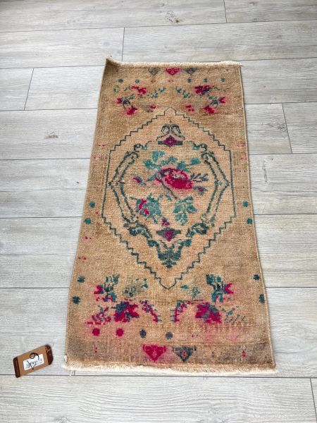 El Dokumasi Halı Kilim Yolluk Paspas Ölçü 95X48 Cm