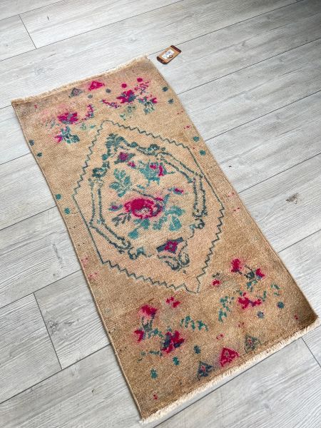 El Dokumasi Halı Kilim Yolluk Paspas Ölçü 95X48 Cm
