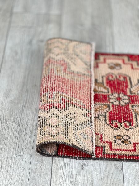 El Dokumasi Halı Kilim Yolluk Paspas Ölçü 92X47 Cm