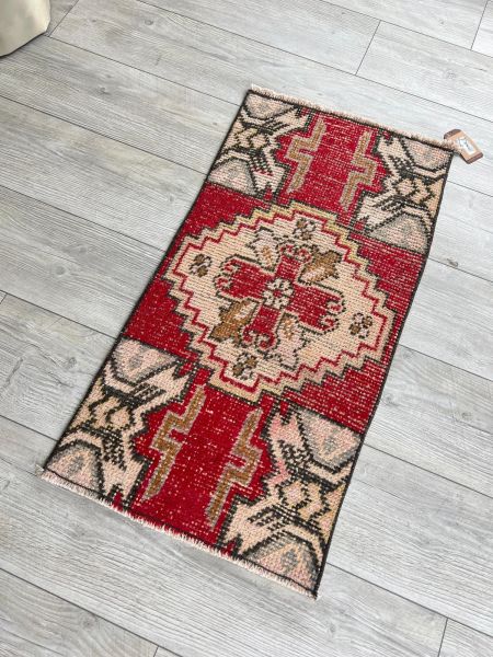 El Dokumasi Halı Kilim Yolluk Paspas Ölçü 92X47 Cm