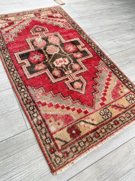 El Dokumasi Halı Kilim Yolluk Paspas Ölçü 94X51 Cm