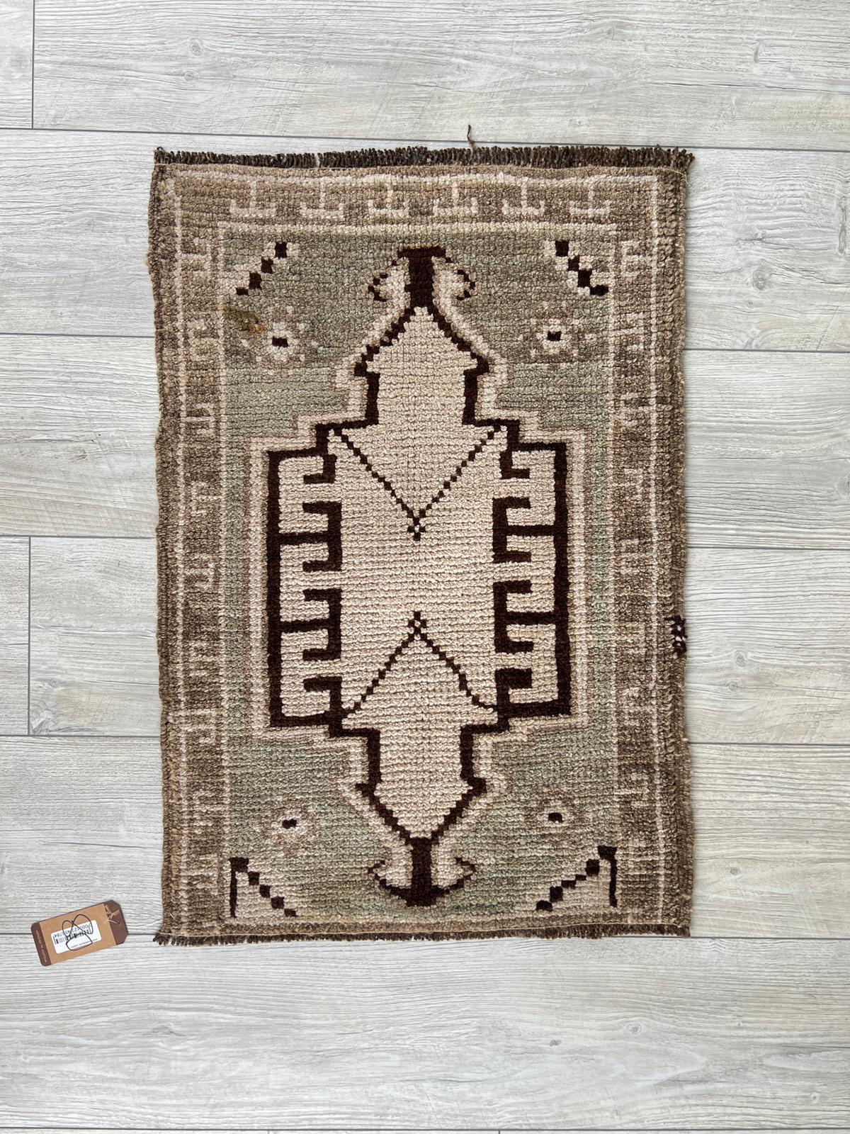 El Dokumasi Halı Kilim Yolluk Paspas Ölçü 78X52 Cm