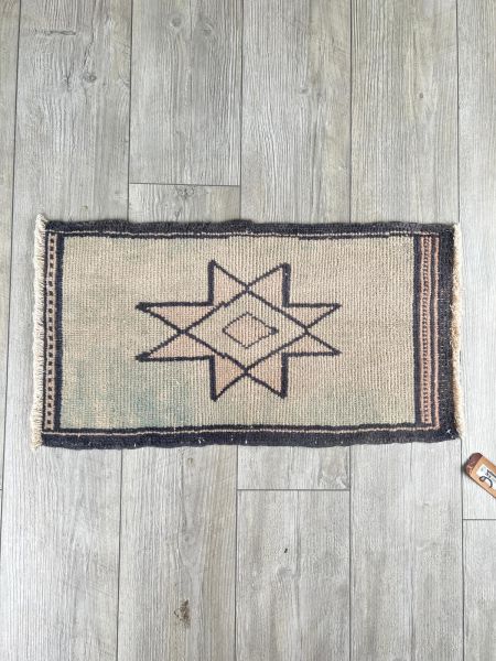 El Dokumasi Halı Kilim Yolluk Paspas Ölçü 79X39 Cm