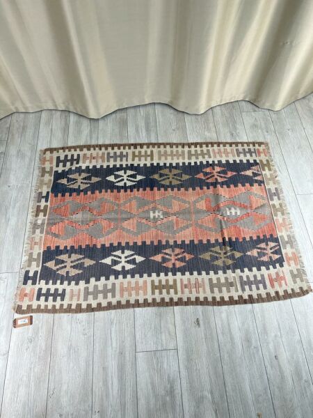 El Dokumasi Halı Kilim Yolluk Paspas Ölçü 145X104 Cm