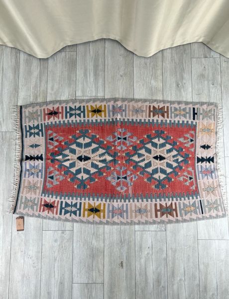 El Dokumasi Halı Kilim Yolluk Paspas Ölçü 130X78 Cm