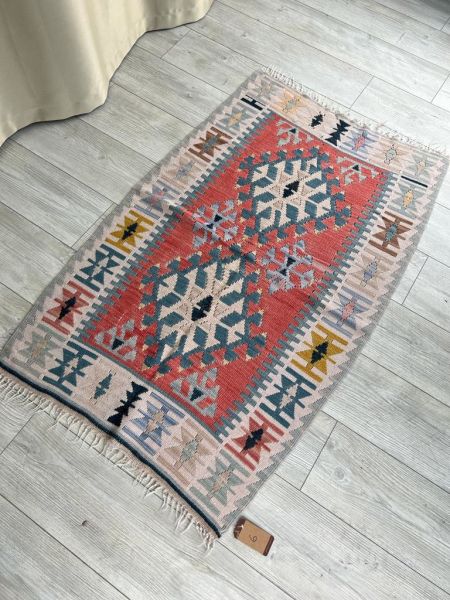 El Dokumasi Halı Kilim Yolluk Paspas Ölçü 130X78 Cm