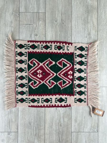 El Dokumasi Halı Kilim Yolluk Paspas Ölçü 55X47 Cm
