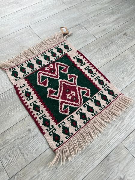 El Dokumasi Halı Kilim Yolluk Paspas Ölçü 55X47 Cm