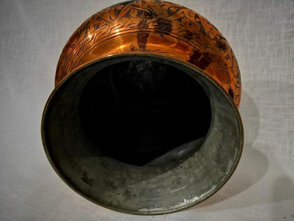 Kalem İşlemeli Bakır Vazo Aoa Ölçü 20Cm Çapi 15,5Cm Yüksekliği
