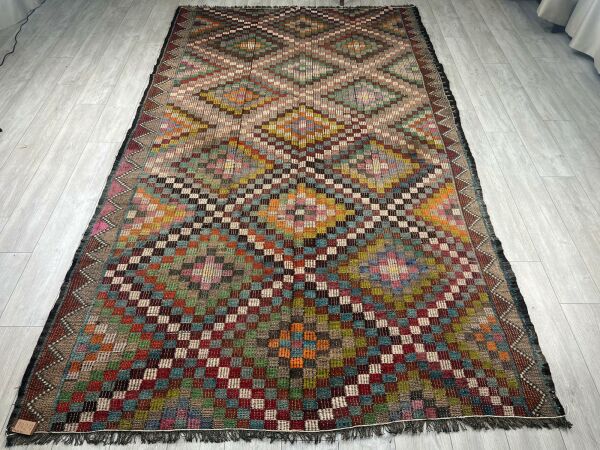 El Dokumasi Halı Kilim Yolluk Paspas Ölçü 343X202 Cm