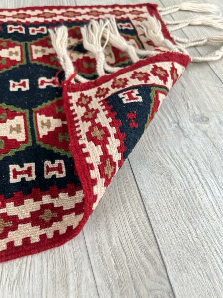 El Dokumasi Halı Kilim Yolluk Paspas Ölçü 129X47 Cm