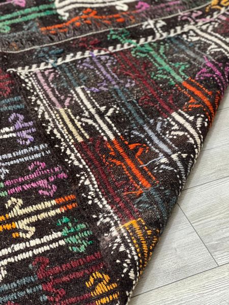 El Dokumasi Halı Kilim Yolluk Paspas Ölçü 242X203 Cm