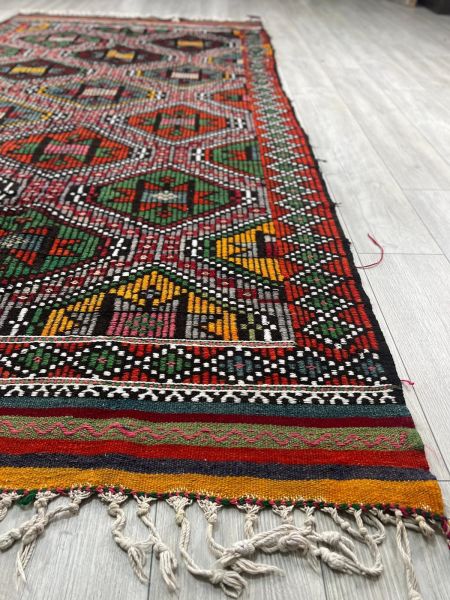 El Dokumasi Halı Kilim Yolluk Paspas Ölçü 313X154 Cm