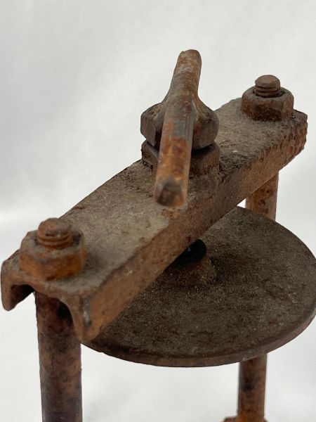 Eskilerden İşkence Pres Ölçü 15X9,5 Cm H 20 Cm