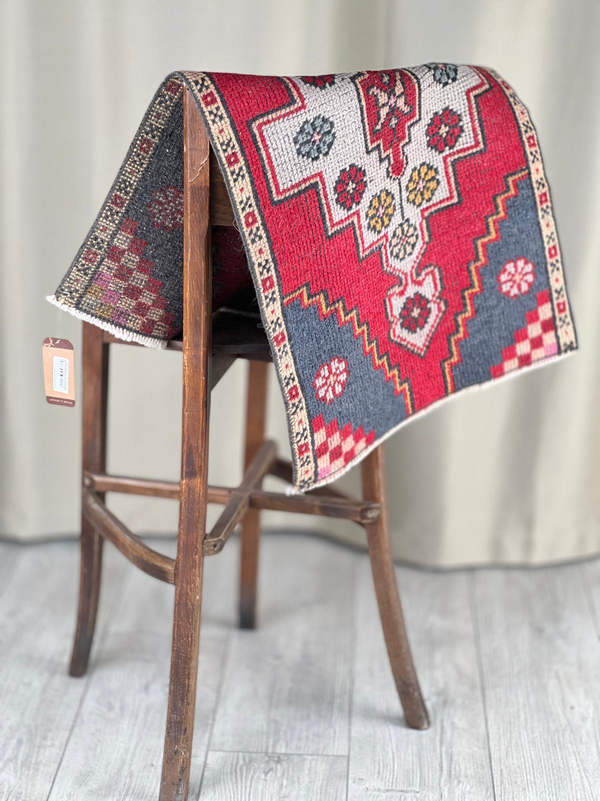El Dokumasi Halı Kilim Yolluk Paspas Ölçü 95X49 Cm