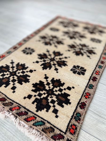 El Dokumasi Halı Kilim Yolluk Paspas Ölçü 84X44 Cm