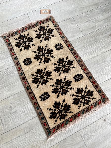 El Dokumasi Halı Kilim Yolluk Paspas Ölçü 84X44 Cm