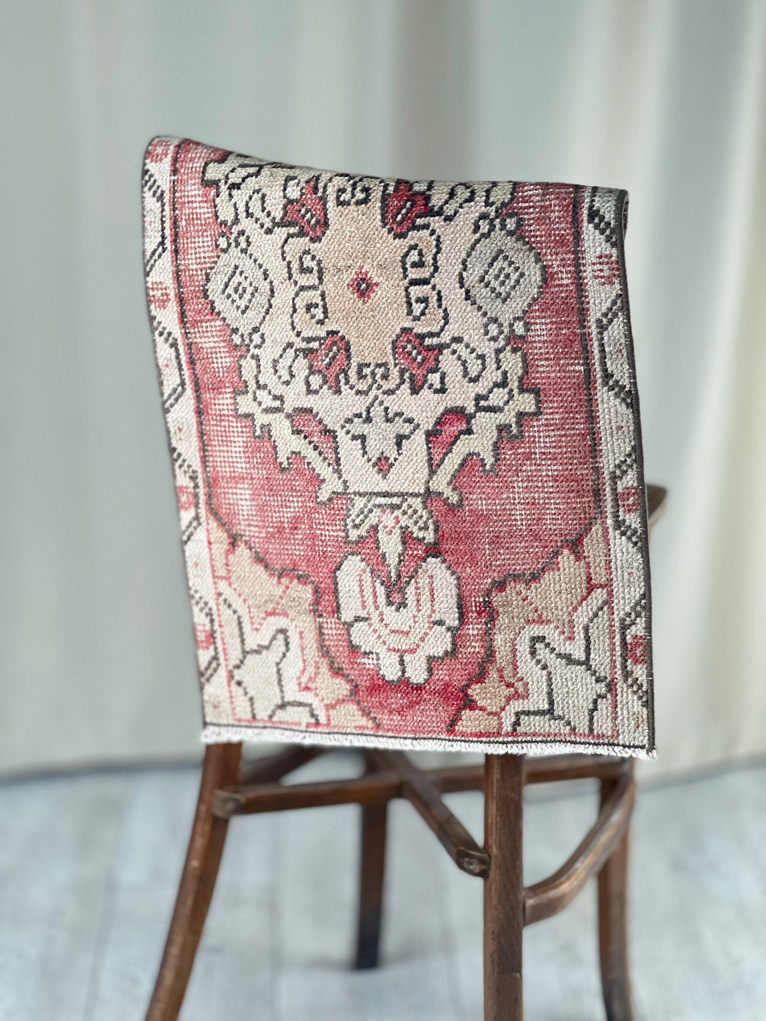 El Dokumasi Halı Kilim Yolluk Paspas Ölçü 81X45 Cm