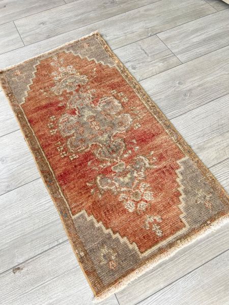 El Dokumasi Halı Kilim Yolluk Paspas Ölçü 85X42 Cm