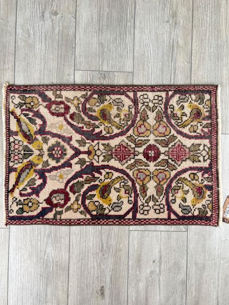 El Dokumasi Halı Kilim Yolluk Paspas Ölçü 71X46 Cm