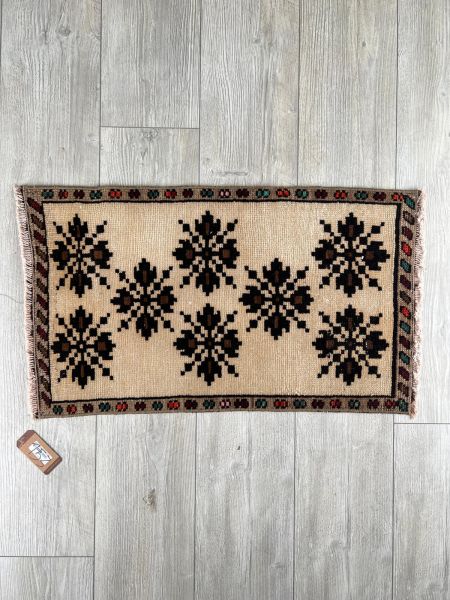 El Dokumasi Halı Kilim Yolluk Paspas Ölçü 79X45 Cm