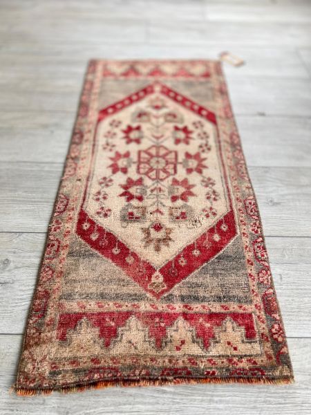 El Dokumasi Halı Kilim Yolluk Paspas Ölçü 93X43 Cm
