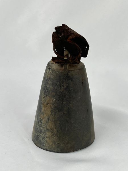 Nostaljik Antika Çan İçi Boş Çap 7,5 Cm H 12,5 Cm Ölçü Çap 7,5 Cm H 12,5 Cm