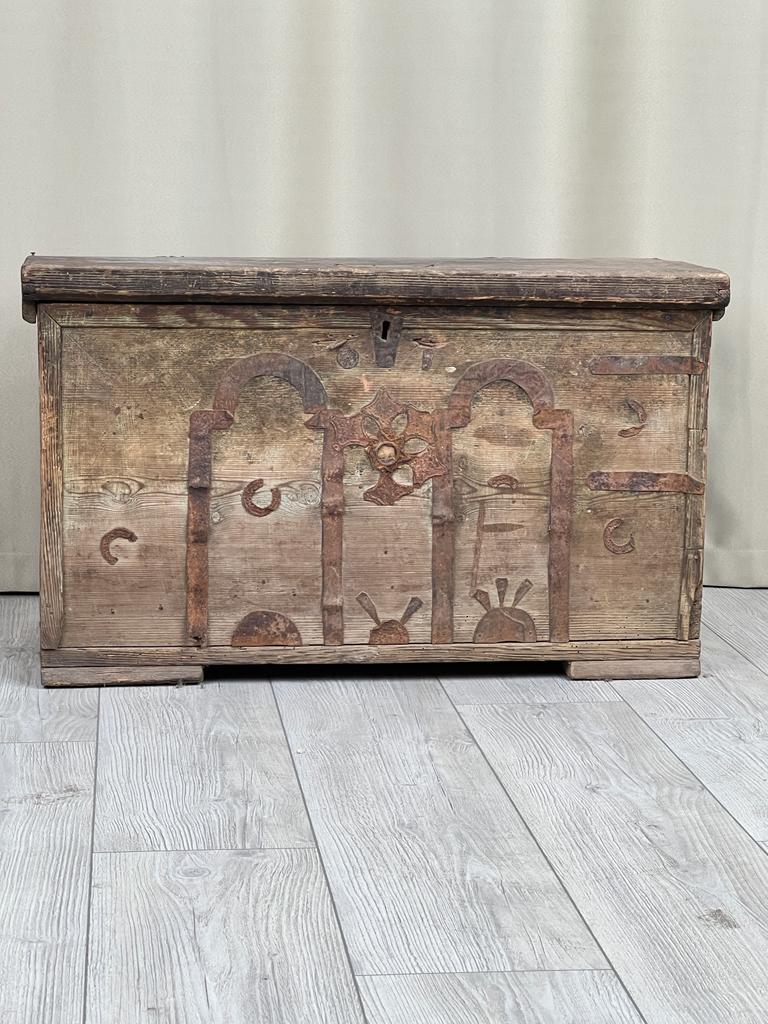 Eski Antika Sandık Ölçü 81X44 Cm H 48 Cm