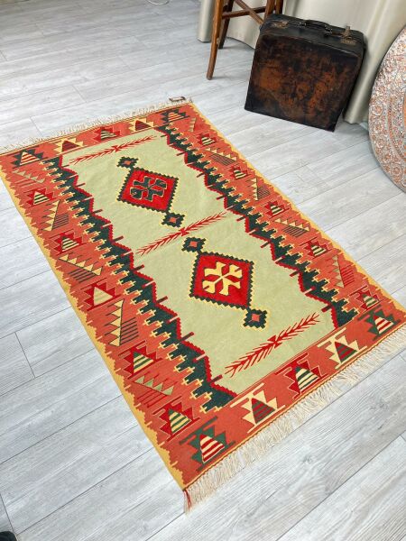 El Dokumasi Halı Kilim Yolluk Paspas Ölçü 180X111 Cm