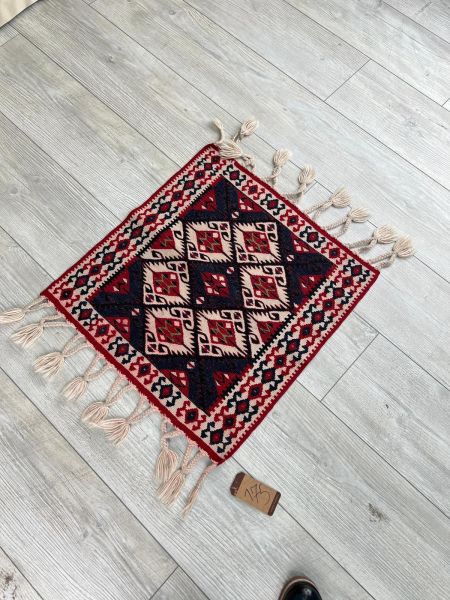El Dokumasi Halı Kilim Yolluk Paspas Ölçü 77X51 Cm