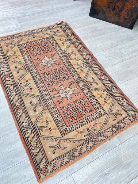 El Dokumasi Halı Kilim Yolluk Paspas Ölçü 129X85 Cm