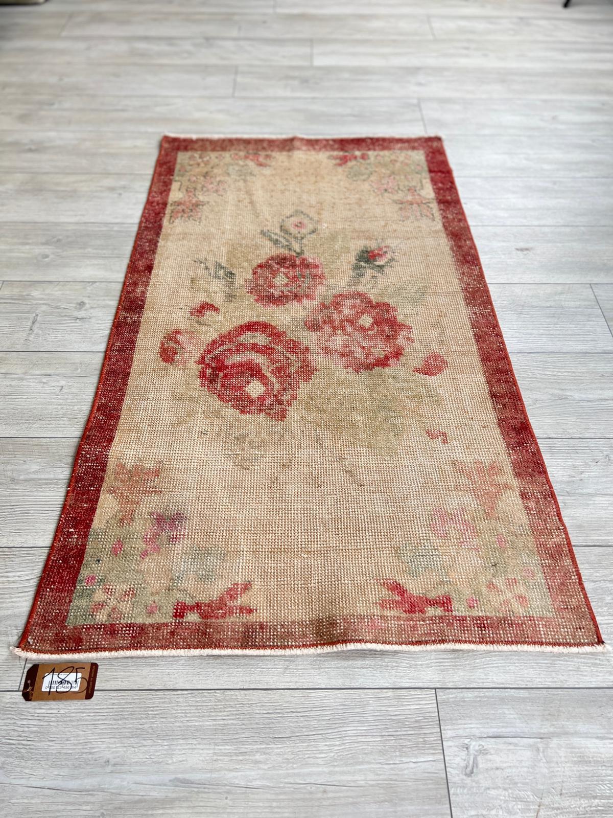 El Dokumasi Halı Kilim Yolluk Paspas Ölçü 131X73,5 Cm