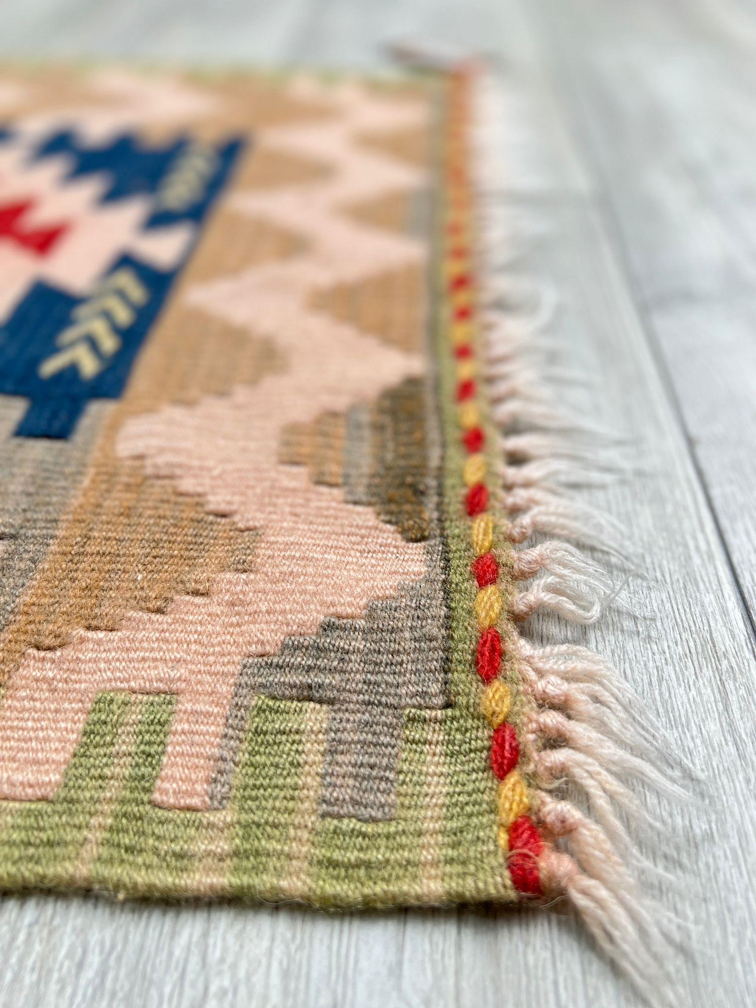 El Dokumasi Halı Kilim Yolluk Paspas Ölçü 176X54 Cm