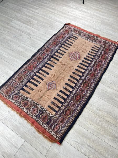 El Dokumasi Halı Kilim Yolluk Paspas Ölçü 171X93 Cm