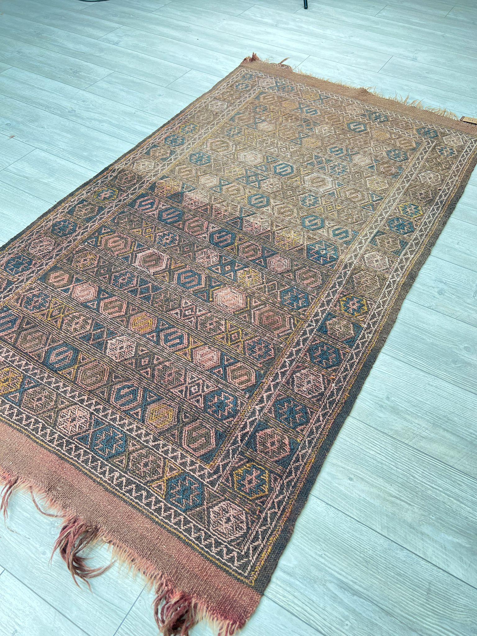 El Dokumasi Halı Kilim Yolluk Paspas Ölçü 190X104 Cm