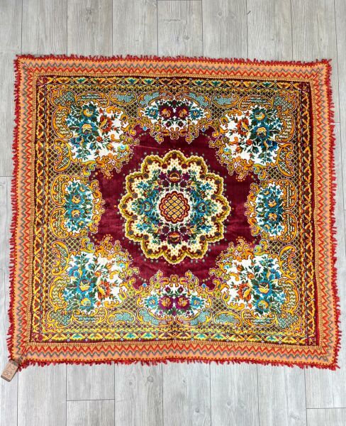 El Dokumasi Halı Kilim Yolluk Paspas Ölçü 138X131 Cm