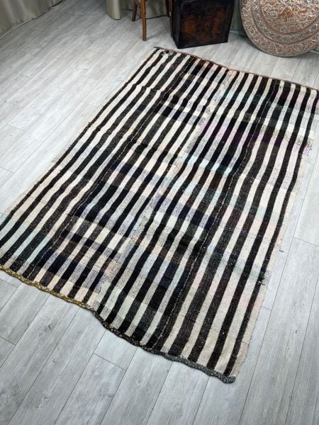 El Dokumasi Halı Kilim Yolluk Paspas Ölçü 260X174 Cm