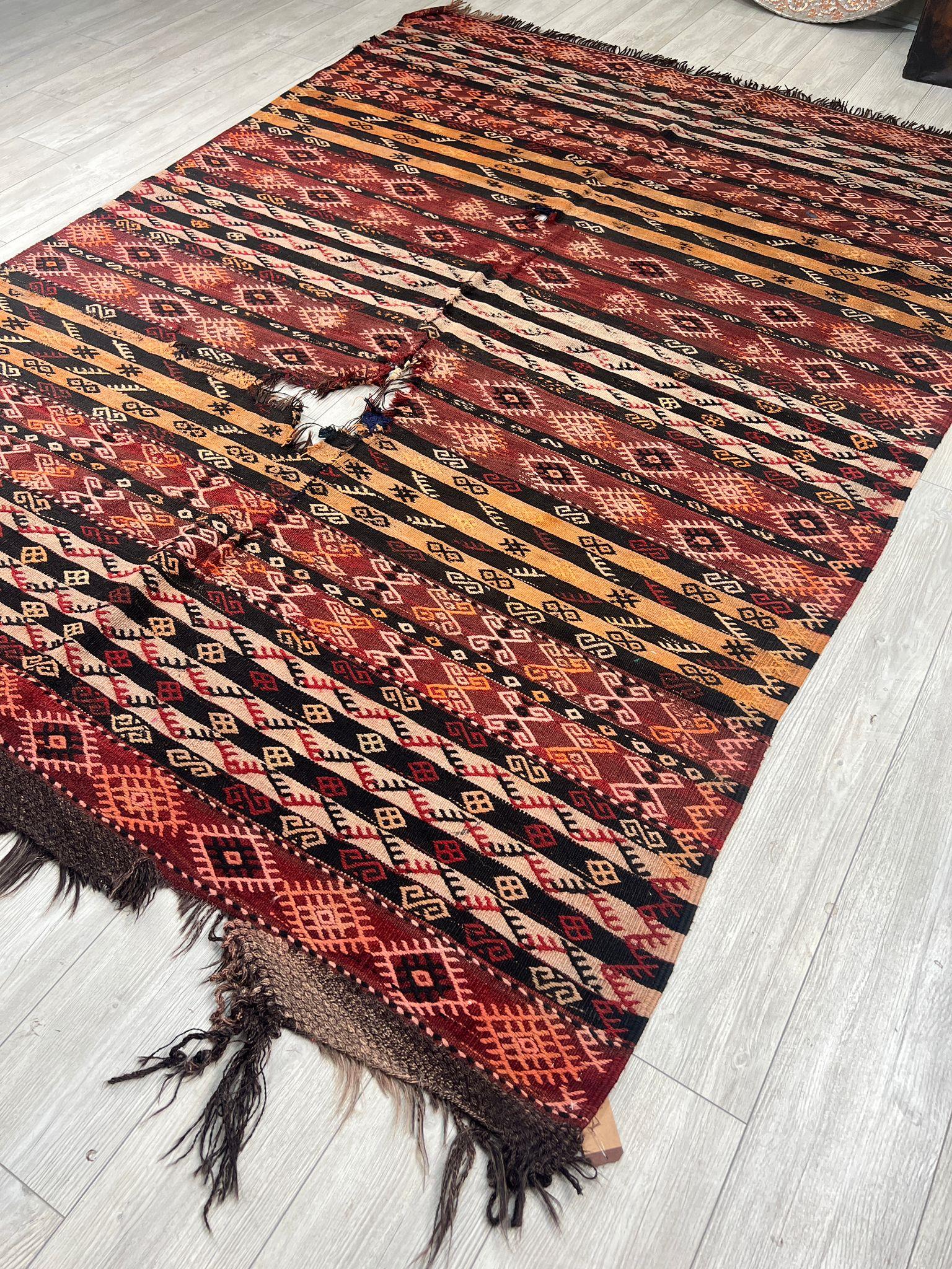 El Dokumasi Halı Kilim Yolluk Paspas Ölçü 290X197 Cm