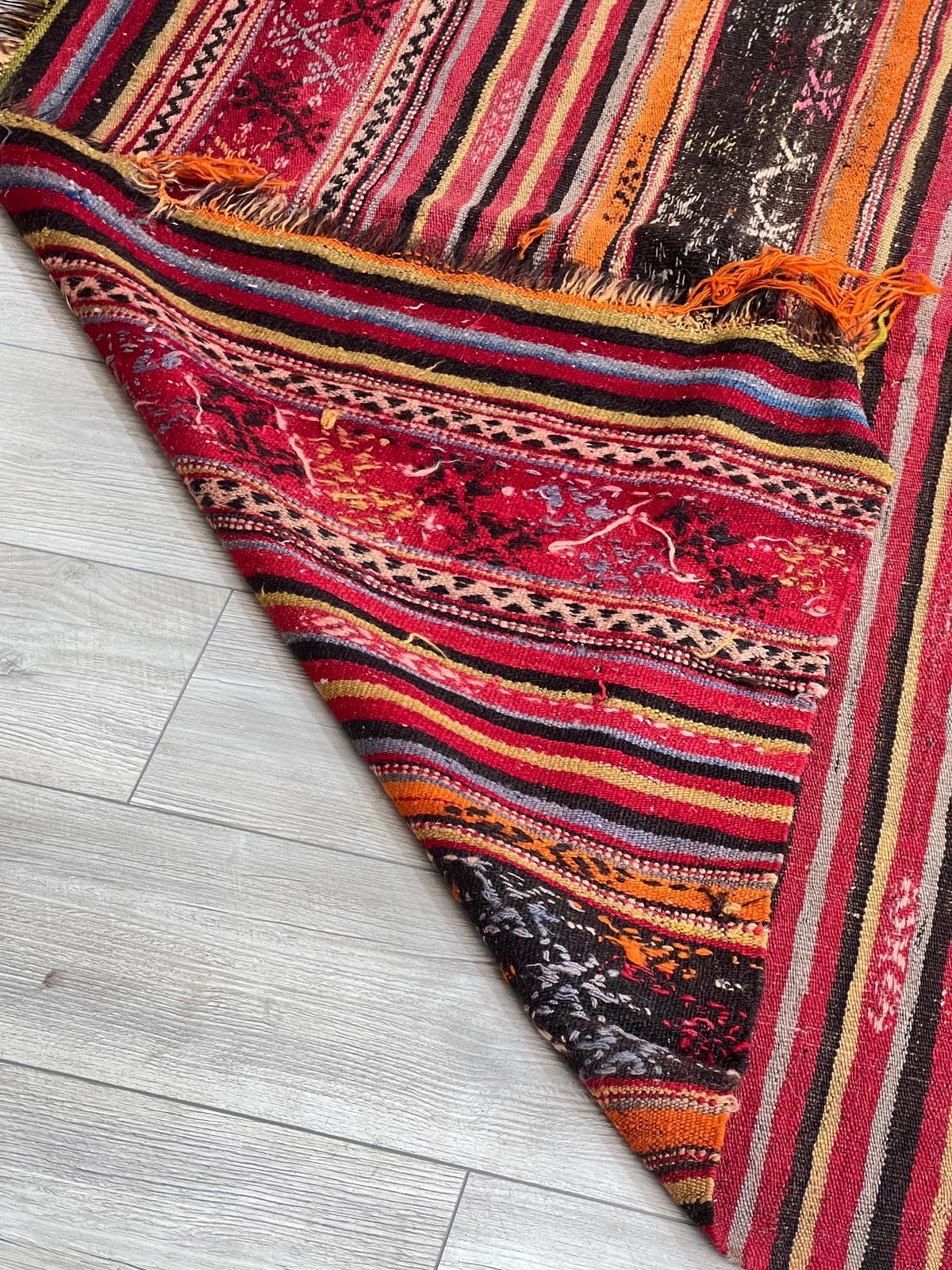 El Dokumasi Halı Kilim Yolluk Paspas Ölçü 272X153 Cm