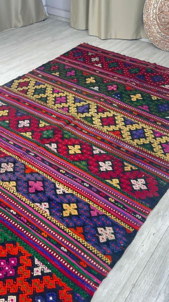 El Dokumasi Halı Kilim Yolluk Paspas Ölçü 318X203 Cm