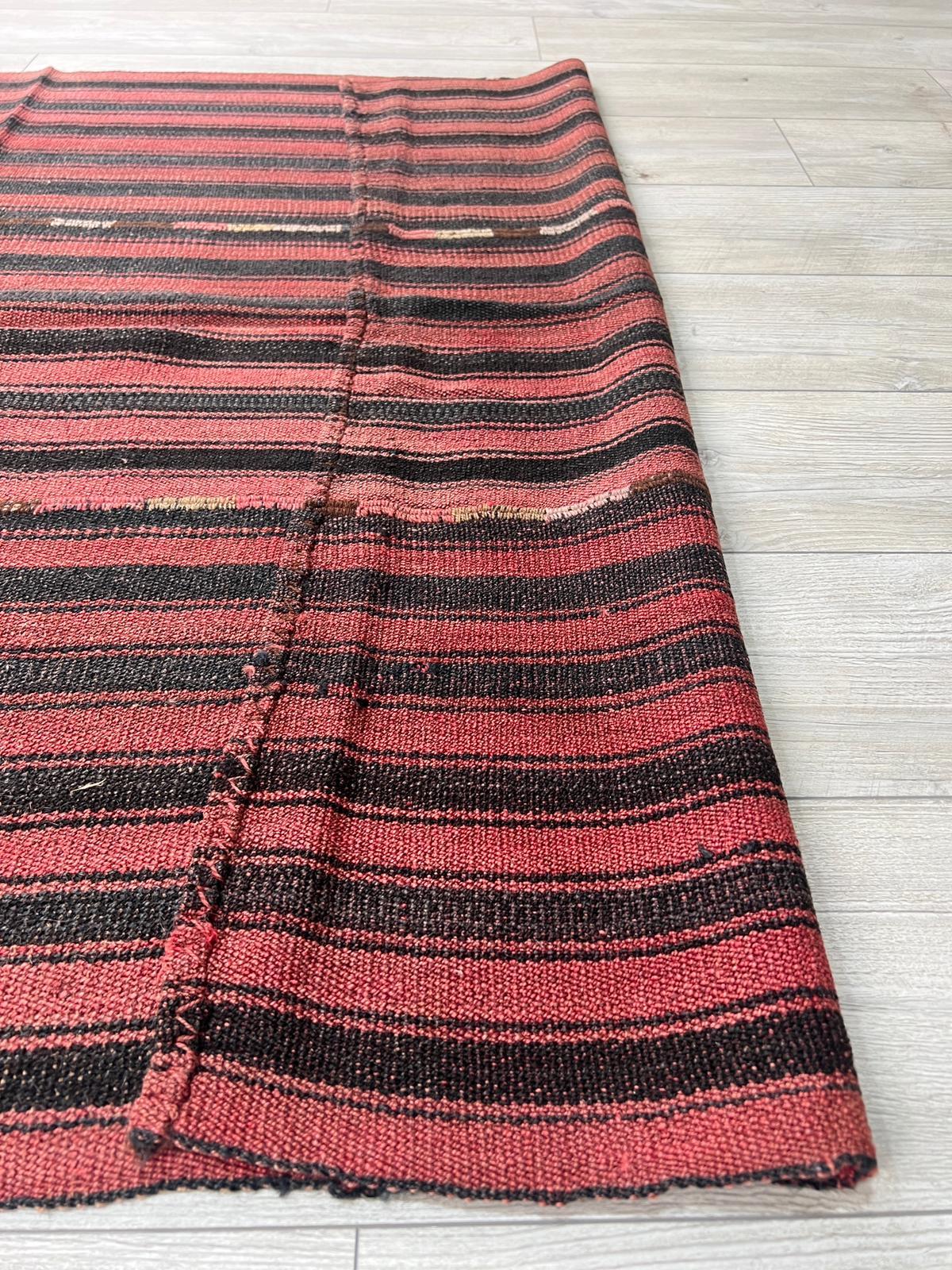 El Dokumasi Halı Kilim Yolluk Paspas Ölçü 191X128 Cm