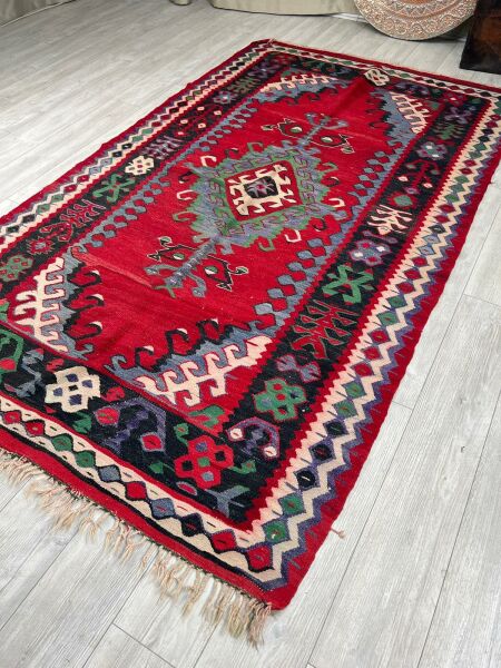 El Dokumasi Halı Kilim Yolluk Paspas Ölçü 281X162 Cm